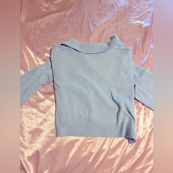 Sweater - Picture 2 of 3